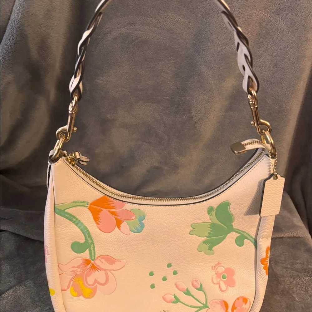 Coach White Shoulder Bag with Floral Accents - Picture 2 of 6